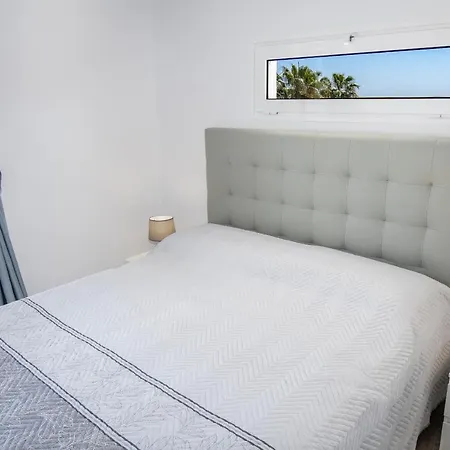 Miramar Apartment